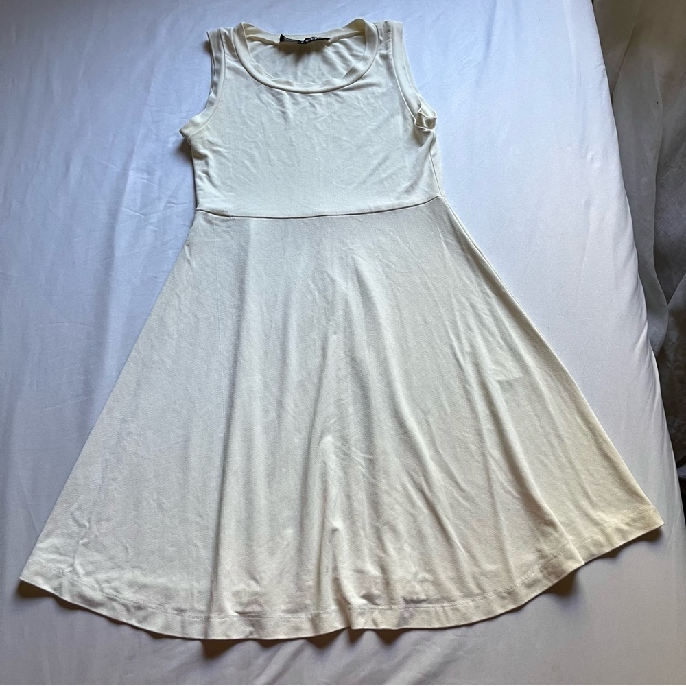 BETSEY JOHNSON ivory cream vintage scoop neck knit sleeveless mini dress